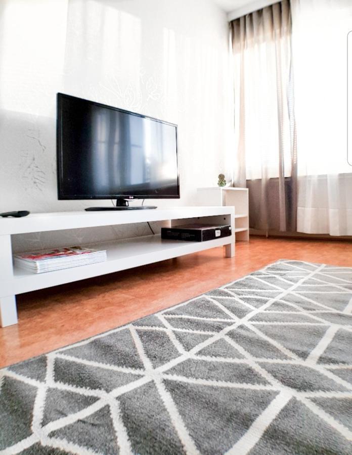 Comfortable Apartment Mila At A Good Location Κότκα Εξωτερικό φωτογραφία